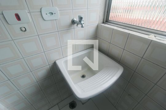 Cozinha e Área de Serviço de apartamento à venda com 2 quartos, 56m² em Sacomã, São Paulo