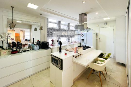 Cozinha de apartamento à venda com 3 quartos, 174m² em Jardim Paulista, São Paulo