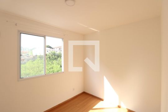 Quarto 2 de apartamento para alugar com 2 quartos, 44m² em Alcantara, São Gonçalo