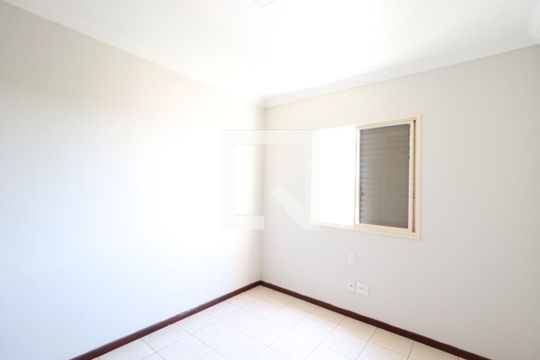 Quarto 2 de apartamento para alugar com 3 quartos, 100m² em Centro, Uberlândia