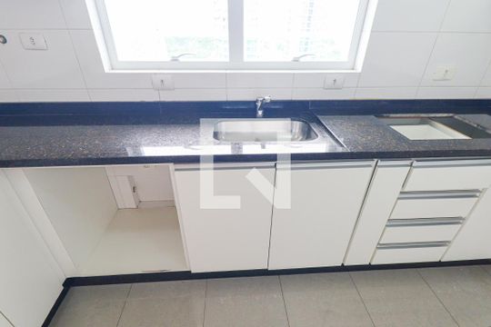 Cozinha de apartamento para alugar com 4 quartos, 255m² em Campo Comprido, Curitiba