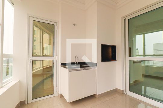 Varanda gourmet de apartamento para alugar com 4 quartos, 255m² em Campo Comprido, Curitiba