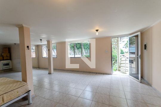 Casa para alugar com 1 quarto, 250m² em Jardim Cidade Pirituba, São Paulo