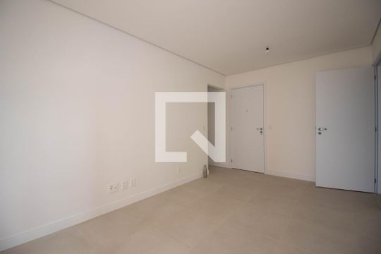 Sala de apartamento à venda com 3 quartos, 70m² em Samambaia Norte, Brasília