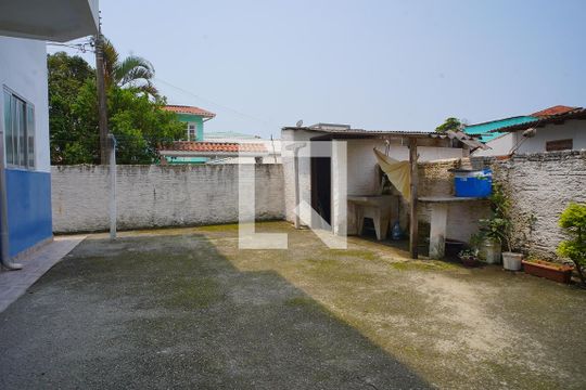 Área comum de apartamento para alugar com 1 quarto, 50m² em Ingleses do Rio Vermelho, Florianópolis