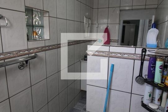 Banheiro da Suíte de casa à venda com 5 quartos, 203m² em Água Fria, São Paulo