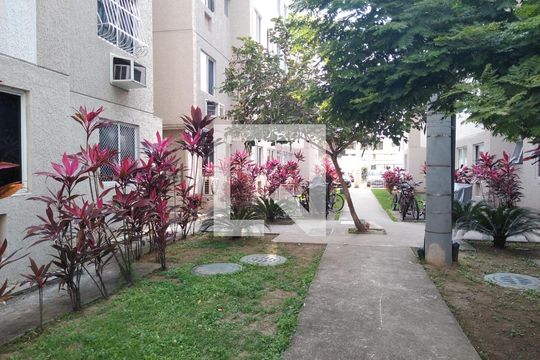 Jardim de apartamento para alugar com 2 quartos, 44m² em Campo Grande, Rio de Janeiro