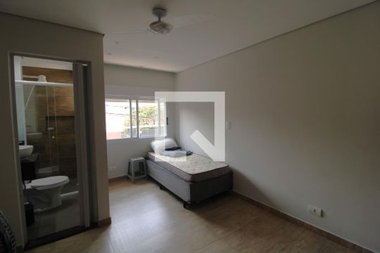 Suíte 1 de casa para alugar com 3 quartos, 156m² em Vila Gea, São Paulo