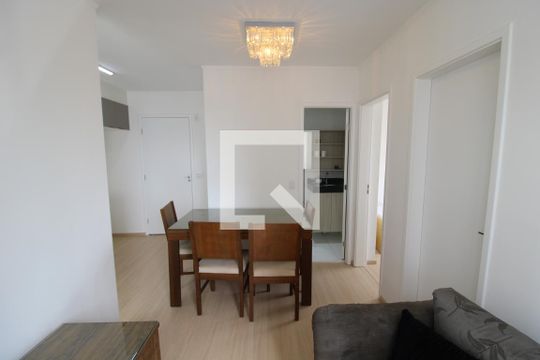 Sala de apartamento à venda com 2 quartos, 35m² em Parque Vitoria, São Paulo