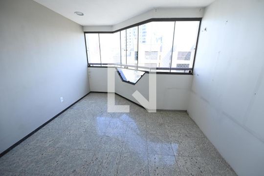 Quarto de apartamento à venda com 4 quartos, 141m² em Setor Nova Suica, Goiânia