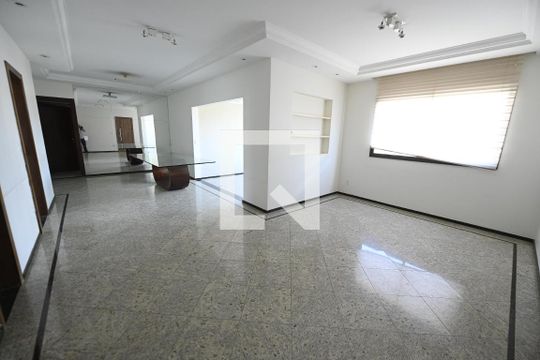 Apartamento à venda com 4 quartos, 141m² em Setor Nova Suica, Goiânia