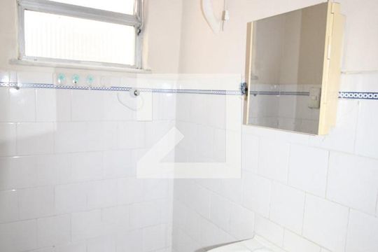 Bainheiro de casa à venda com 1 quarto, 50m² em Irajá, Rio de Janeiro