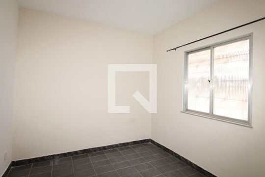 Quarto de casa à venda com 1 quarto, 50m² em Irajá, Rio de Janeiro