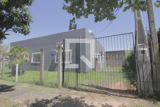 Fachada de casa à venda com 3 quartos, 118m² em Estância Velha, Canoas