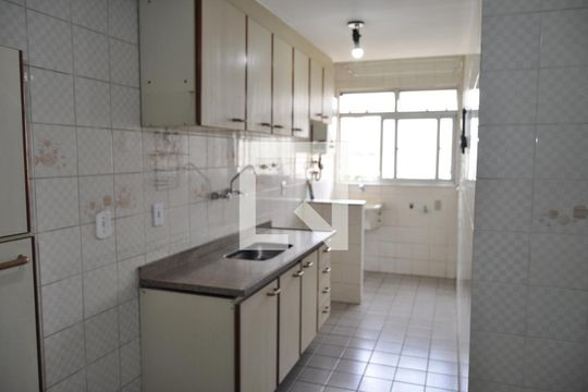 Cozinha de apartamento para alugar com 3 quartos, 101m² em Todos Os Santos, Rio de Janeiro
