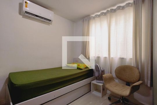Quarto 1  de casa de condomínio à venda com 3 quartos, 110m² em Freguesia de Jacarepaguá, Rio de Janeiro