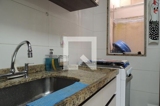 Cozinha - Armários de casa de condomínio à venda com 3 quartos, 110m² em Freguesia de Jacarepaguá, Rio de Janeiro