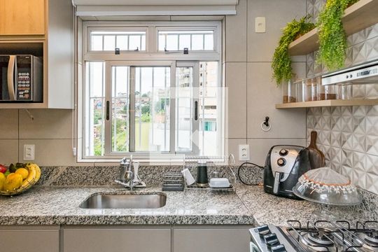 Cozinha de apartamento à venda com 3 quartos, 109m² em Havaí, Belo Horizonte