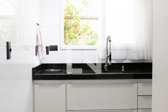 Cozinha de casa de condomínio à venda com 2 quartos, 132m² em Vila Principe de Gales, Santo André