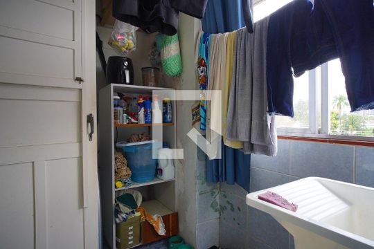 Cozinha e Área de Serviço de apartamento à venda com 2 quartos, 78m² em São Geraldo, Porto Alegre