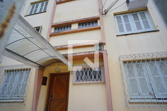 Fachada do Prédio de apartamento à venda com 2 quartos, 78m² em São Geraldo, Porto Alegre