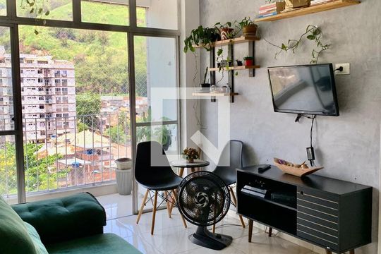 Sala de apartamento à venda com 1 quarto, 40m² em Riachuelo, Rio de Janeiro