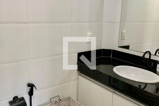 Banheiro de apartamento à venda com 1 quarto, 40m² em Riachuelo, Rio de Janeiro
