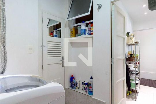 Área de Serviço de apartamento para alugar com 2 quartos, 85m² em Glória, Rio de Janeiro