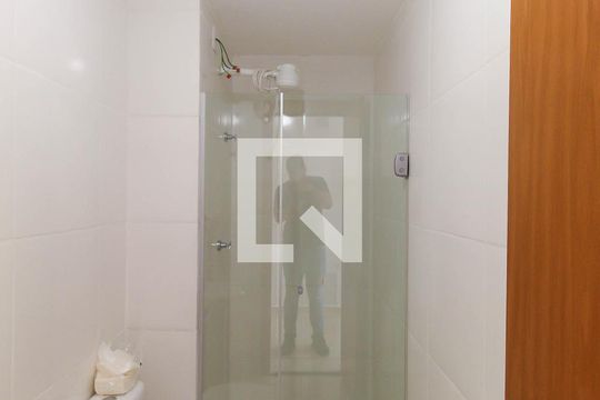 Banheiro de apartamento para alugar com 1 quarto, 24m² em Belenzinho, São Paulo