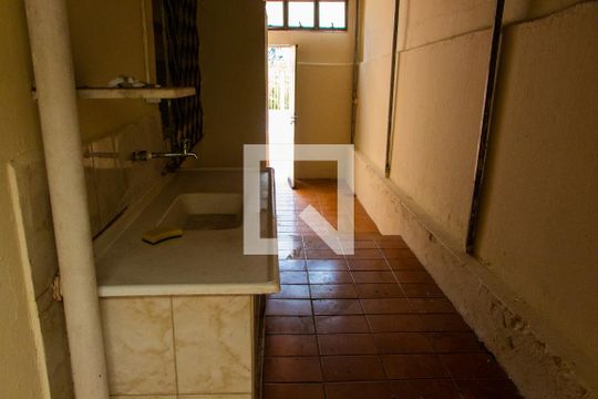 Área de serviço de casa para alugar com 2 quartos, 170m² em Bonfim, Campinas