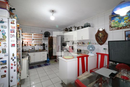 Cozinha de casa para alugar com 3 quartos, 200m² em Vila Medeiros, São Paulo