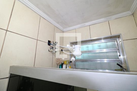 Banheiro da Suíte de casa para alugar com 3 quartos, 200m² em Vila Medeiros, São Paulo