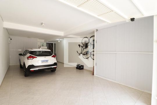 Garagem de casa à venda com 3 quartos, 205m² em Vila Dom Pedro Ii, São Paulo