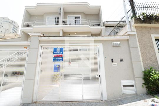 Fachada de casa à venda com 3 quartos, 205m² em Vila Dom Pedro Ii, São Paulo