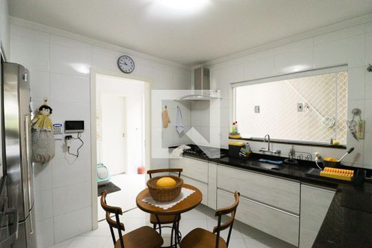 Cozinha de casa à venda com 3 quartos, 205m² em Vila Dom Pedro Ii, São Paulo