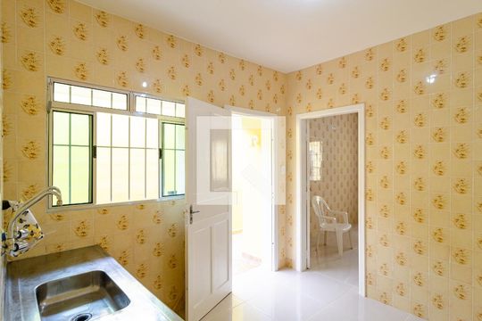 Cozinha de casa à venda com 2 quartos, 145m² em Vila Guarani (z Sul), São Paulo