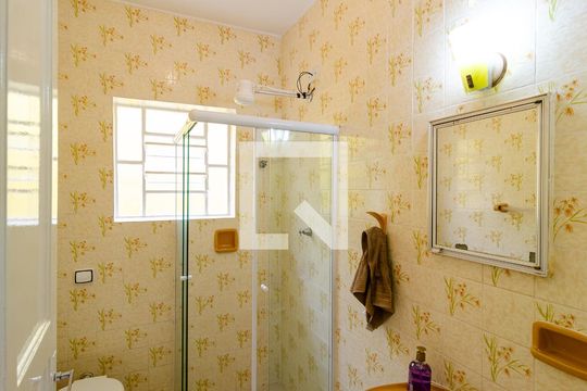 Banheiro Social de casa à venda com 2 quartos, 145m² em Vila Guarani (z Sul), São Paulo