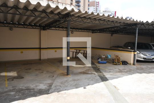 Garagem de apartamento à venda com 1 quarto, 66m² em Vila Itapura, Campinas