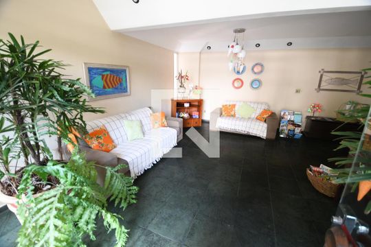 Hall social de apartamento à venda com 1 quarto, 66m² em Vila Itapura, Campinas