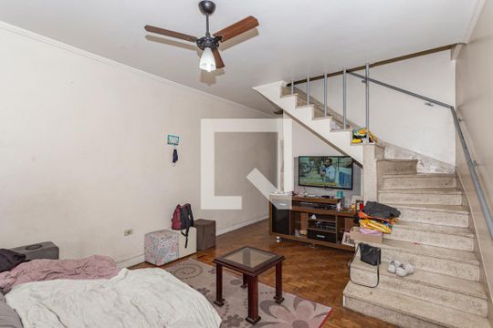 Casa à venda com 2 quartos, 112m² em Vila Caraguata, São Paulo