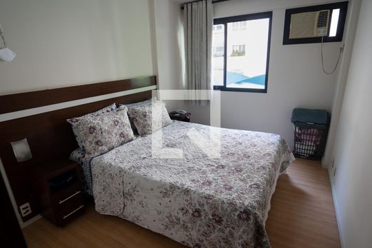 Quarto de apartamento para alugar com 1 quarto, 53m² em Flamengo, Rio de Janeiro