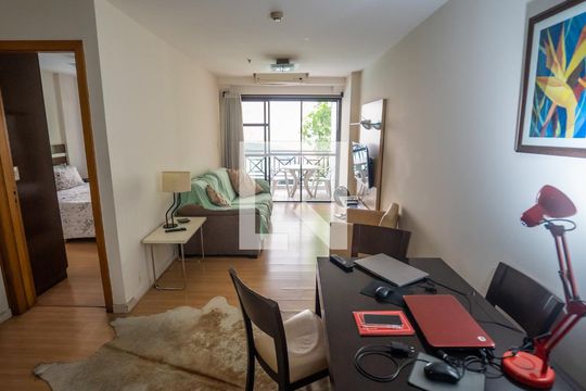 Apartamento para alugar com 1 quarto, 53m² em Flamengo, Rio de Janeiro