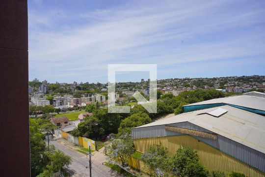 Sala - Vista de apartamento para alugar com 2 quartos, 60m² em Jardim do Salso, Porto Alegre