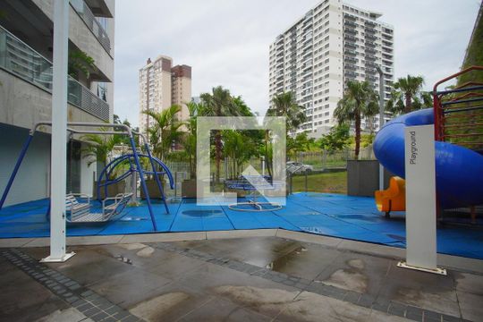 Área comum - Playground de kitnet/studio à venda com 1 quarto, 72m² em Petrópolis, Porto Alegre