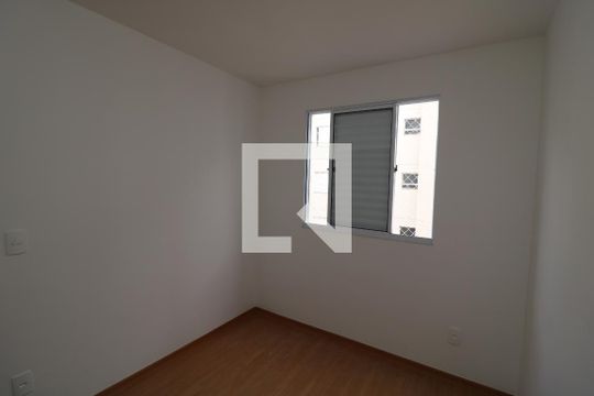 Quarto 2 de apartamento para alugar com 2 quartos, 43m² em Cidade São Mateus, São Paulo