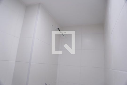 Banheiro de apartamento para alugar com 2 quartos, 32m² em Pirituba, São Paulo