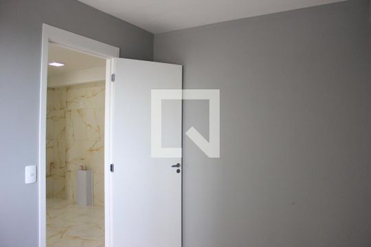 Quarto 2 de apartamento para alugar com 2 quartos, 36m² em Vila das Bandeiras, Guarulhos