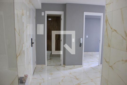 Lavanderia de apartamento para alugar com 2 quartos, 36m² em Vila das Bandeiras, Guarulhos