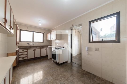 Cozinha de apartamento à venda com 4 quartos, 150m² em Ipiranga, São Paulo