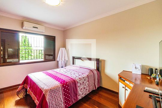 Suite de casa à venda com 3 quartos, 258m² em Butantã, São Paulo